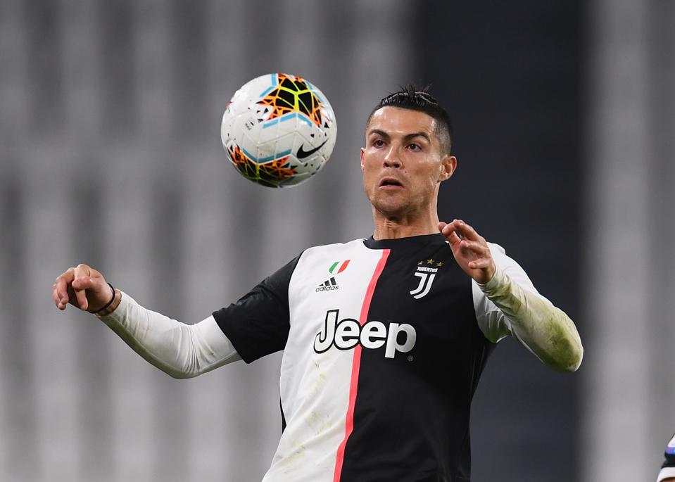 Cristiano Ronaldo Menghubungi Sang Agen Untuk Membahas Masa Depan bersama Juventus